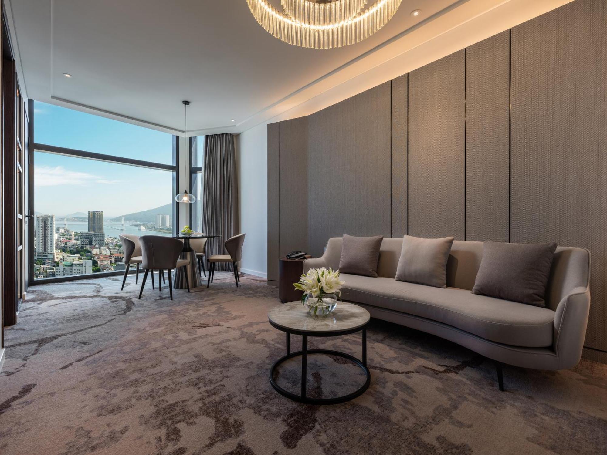 Crowne Plaza Danang City Centre By Ihg Luaran gambar